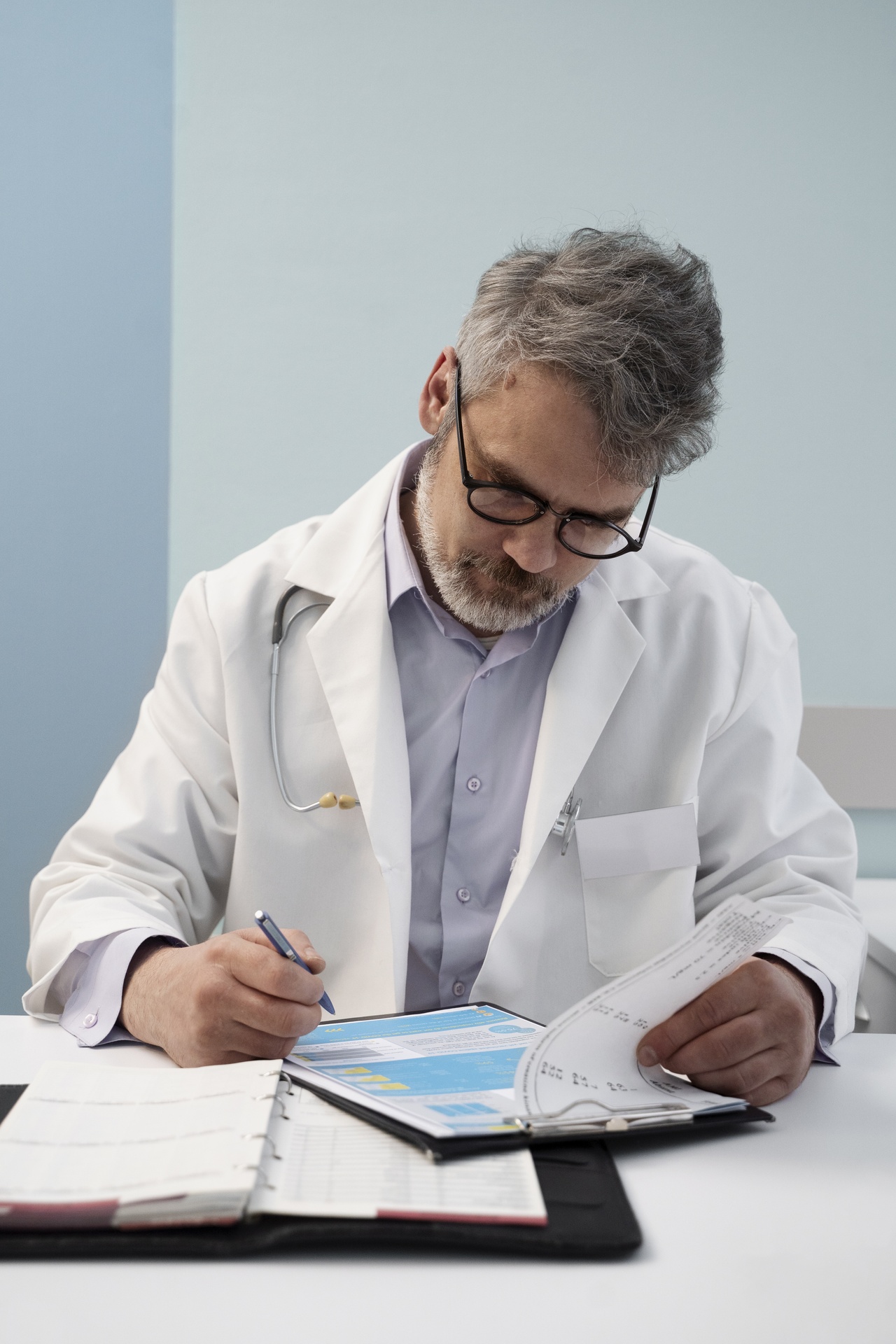 Treinamento de Manuseio de Equipamento - MANUAL SELADORA DE TUBOS HEMOSEAL HD - AGT